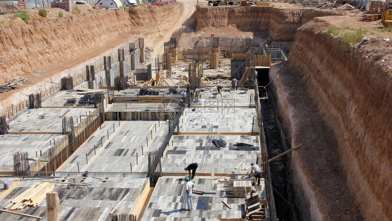 地基基础工程合同报价：关键要素与策略**