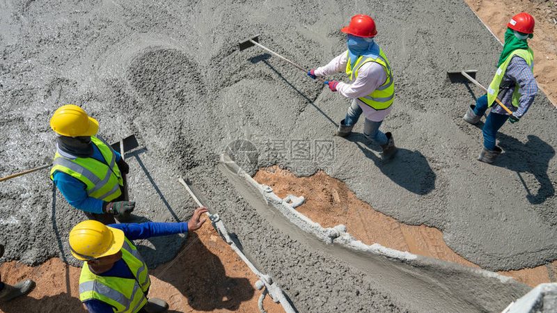 成都建筑资质代办：揭秘价格背后的关键因素