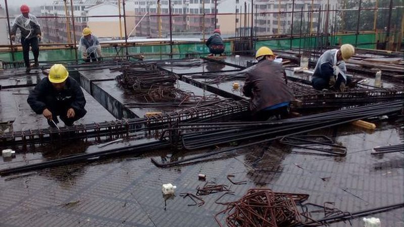 广州建筑三级资质代办：费用构成与注意事项