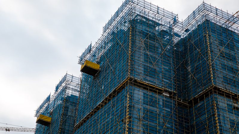 建筑工程施工与劳务分包的区别解析